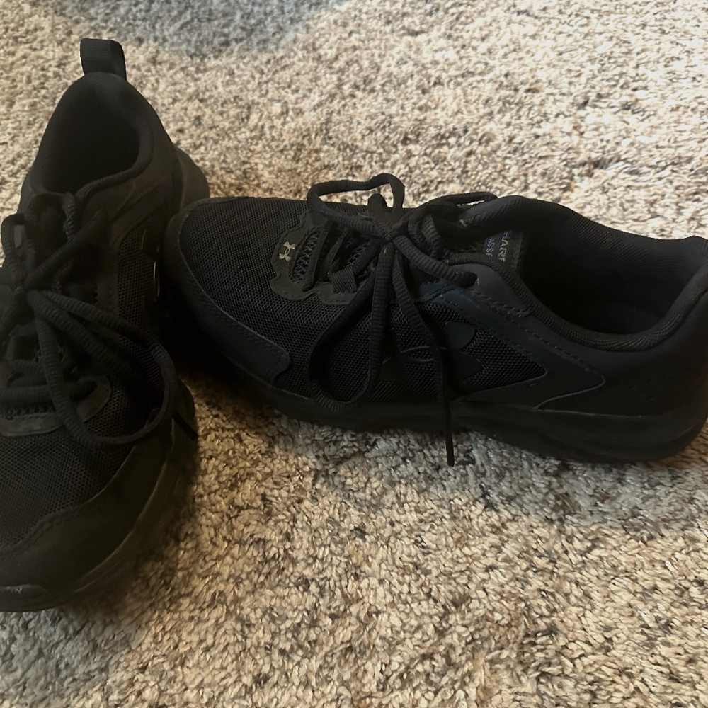 Under Armour Charged Assert 9 Running Shoes
